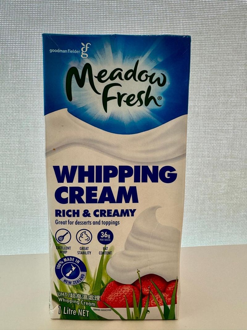 UHT WHIPPING CREAM 36% 1L (#101333)