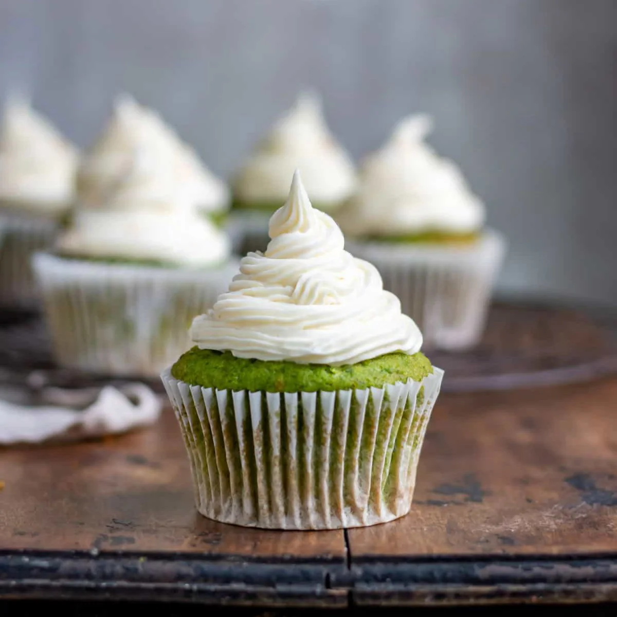 Local Flavours: Coffee Bun + Ondeh Ondeh Cupcakes for Parent & 1 Child (5-12 years old) (#SKYSGN0007) (Copy) - Image 3